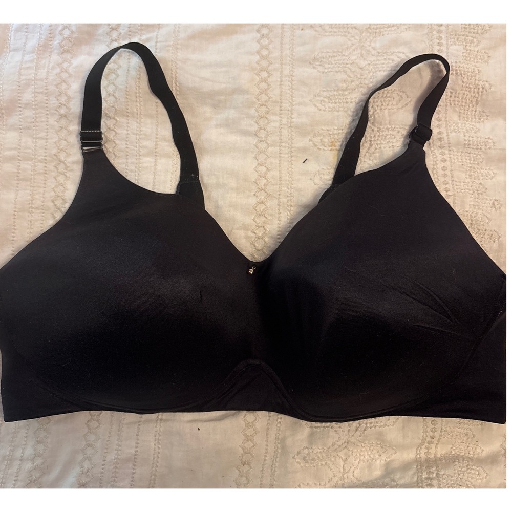 Cacique Full Figure Black Lightly Lined No‎ Wire Bra, Size 42F